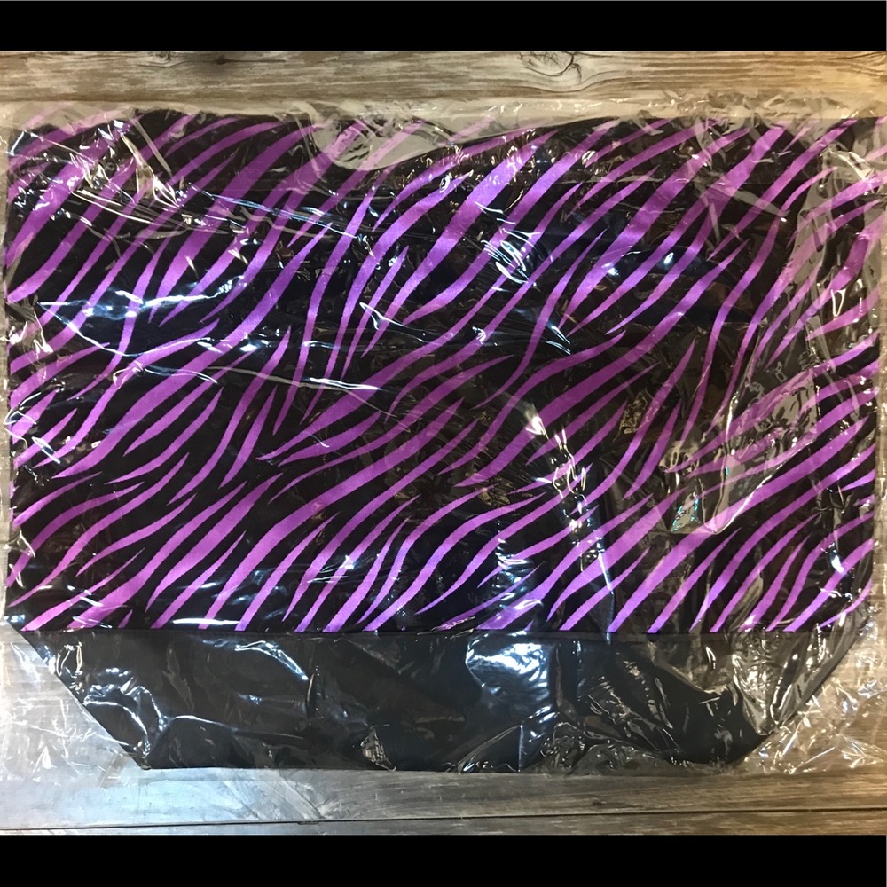 Free tote